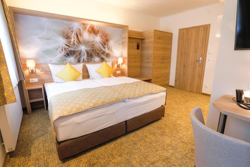 R&R Residenzen Hotel 米特尔巴赫 外观 照片
