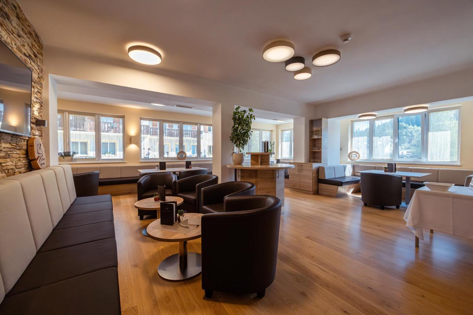 R&R Residenzen Hotel 米特尔巴赫 外观 照片